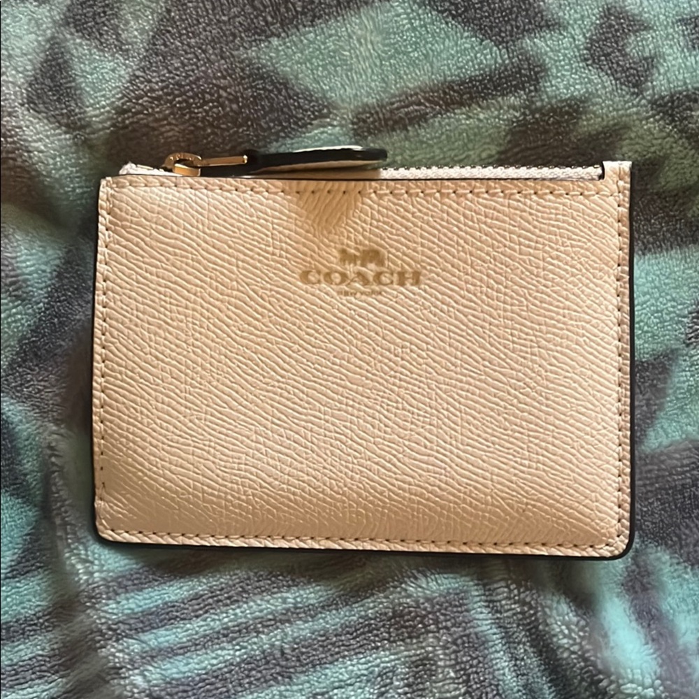 Coach Cream Key & Card Holder
